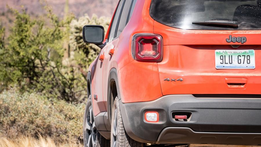 Детали экстерьера Jeep Renegade Trailhawk (BU) 2018 года  (NA) (фото 14 из 40)
